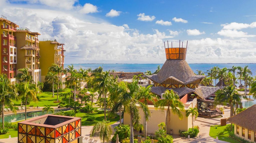 luxury resort in riviera maya